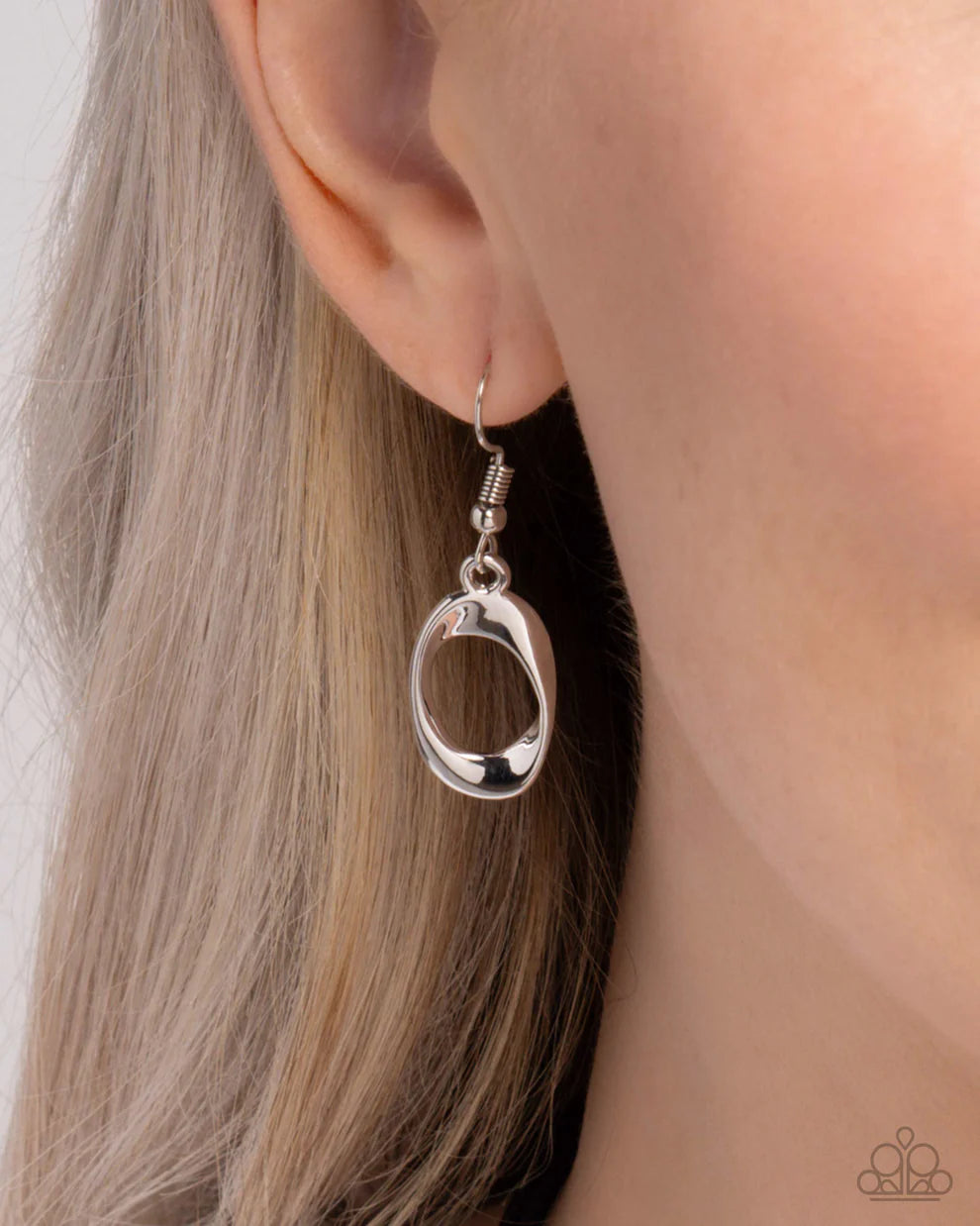 Apprehensive Accent - Silver