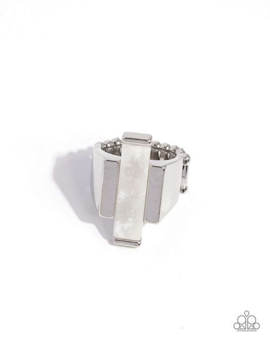 Stony Showcase - White